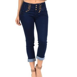 The Sensational  Push Up Booty Hugger Denim Capri